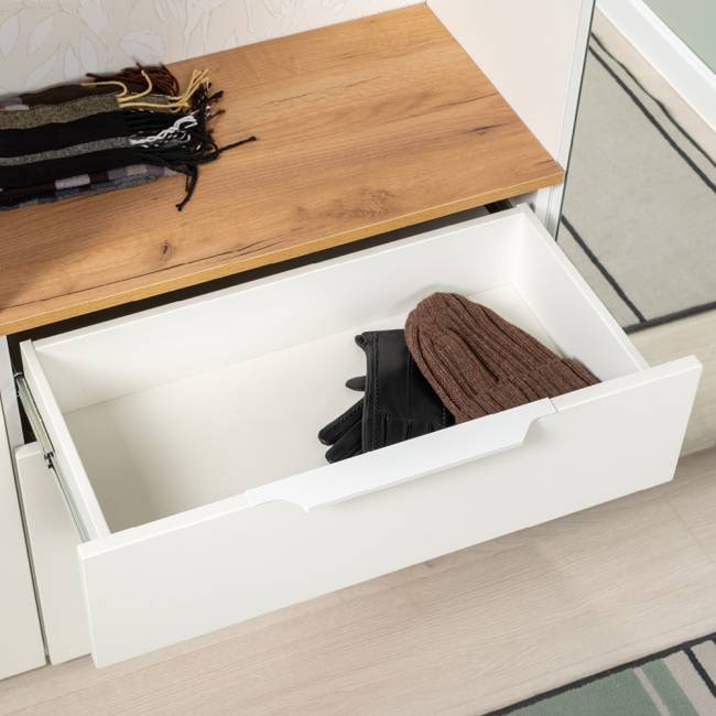 Два шкаф-пенала и обувница с ящиком с зеркалом Октава цвет белый шагрень/дуб крафт золотой